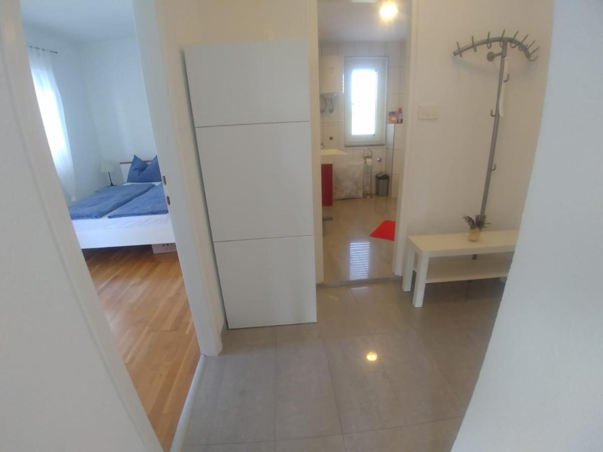 Lana Apartman Apartment เมดูลิน ภายนอก รูปภาพ