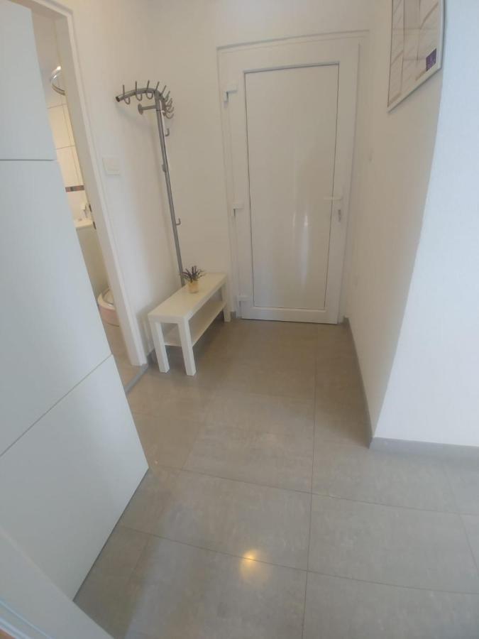 Lana Apartman Apartment เมดูลิน ภายนอก รูปภาพ