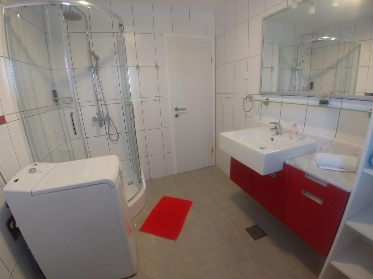 Lana Apartman Apartment เมดูลิน ภายนอก รูปภาพ